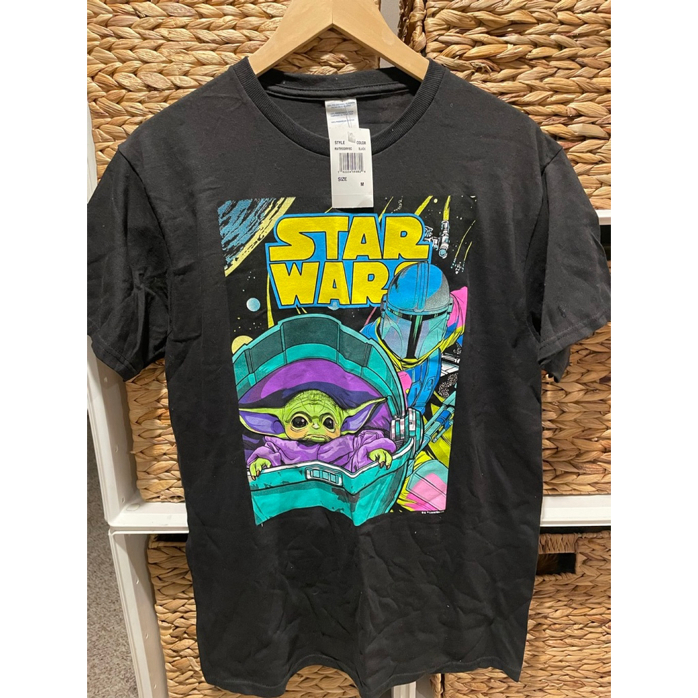 Star Wars Mandalorian / Grogu Black Graphic T-Shirt Size M Unisex (NWT)